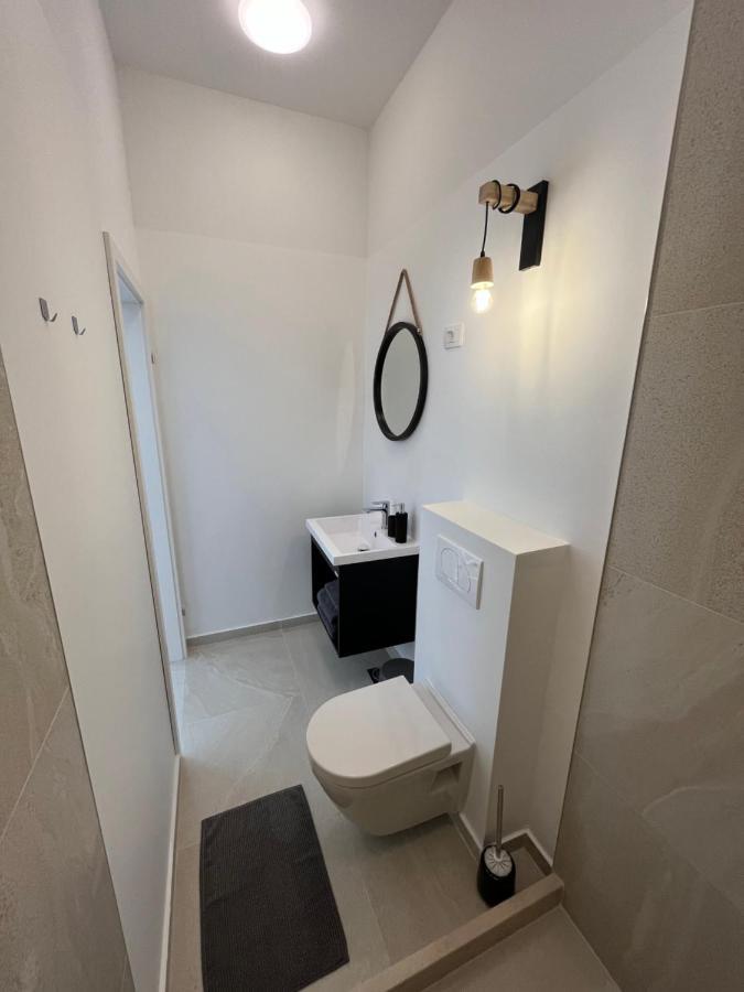 Apartment Check In 普拉 外观 照片